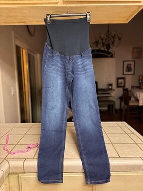 maternity jeans 🤍✨
1822 Butter Denim Ankle Skinny. 8/29